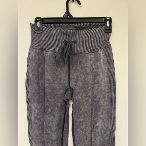 PINK ACTIVE / Ribbed Joggers/ Leggings Size M - Picture 2 of 6